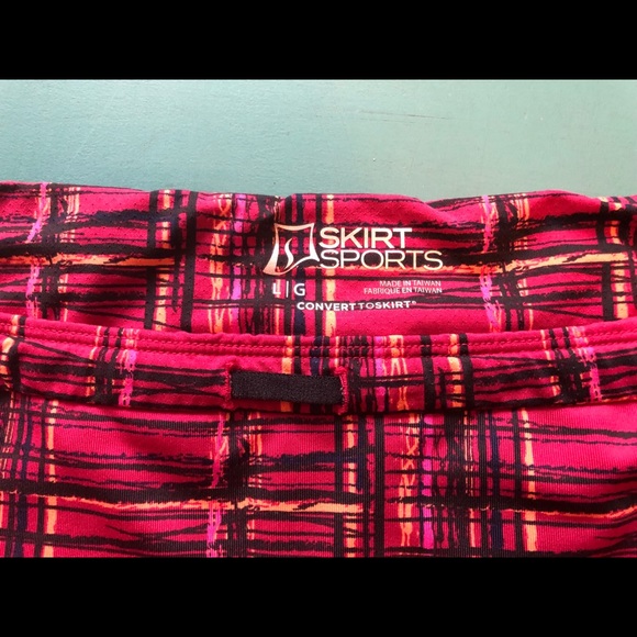 Running shorts - Picture 4 of 6